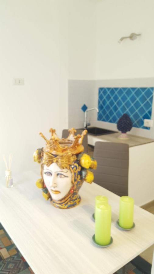 Casa Vacanza Cundari كاستلمولا المظهر الخارجي الصورة